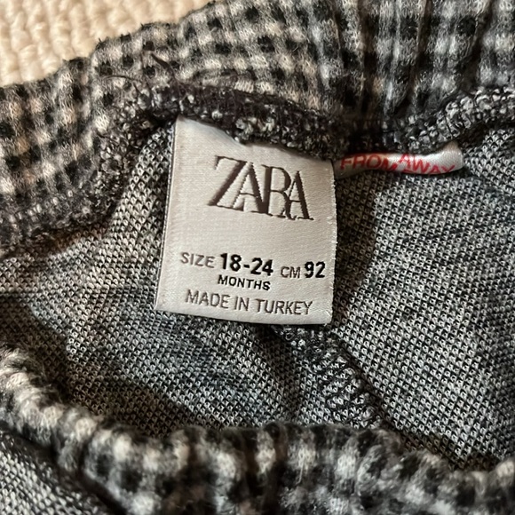 Houndstooth Zara Baby Pants |  18-24 months - Picture 3 of 3